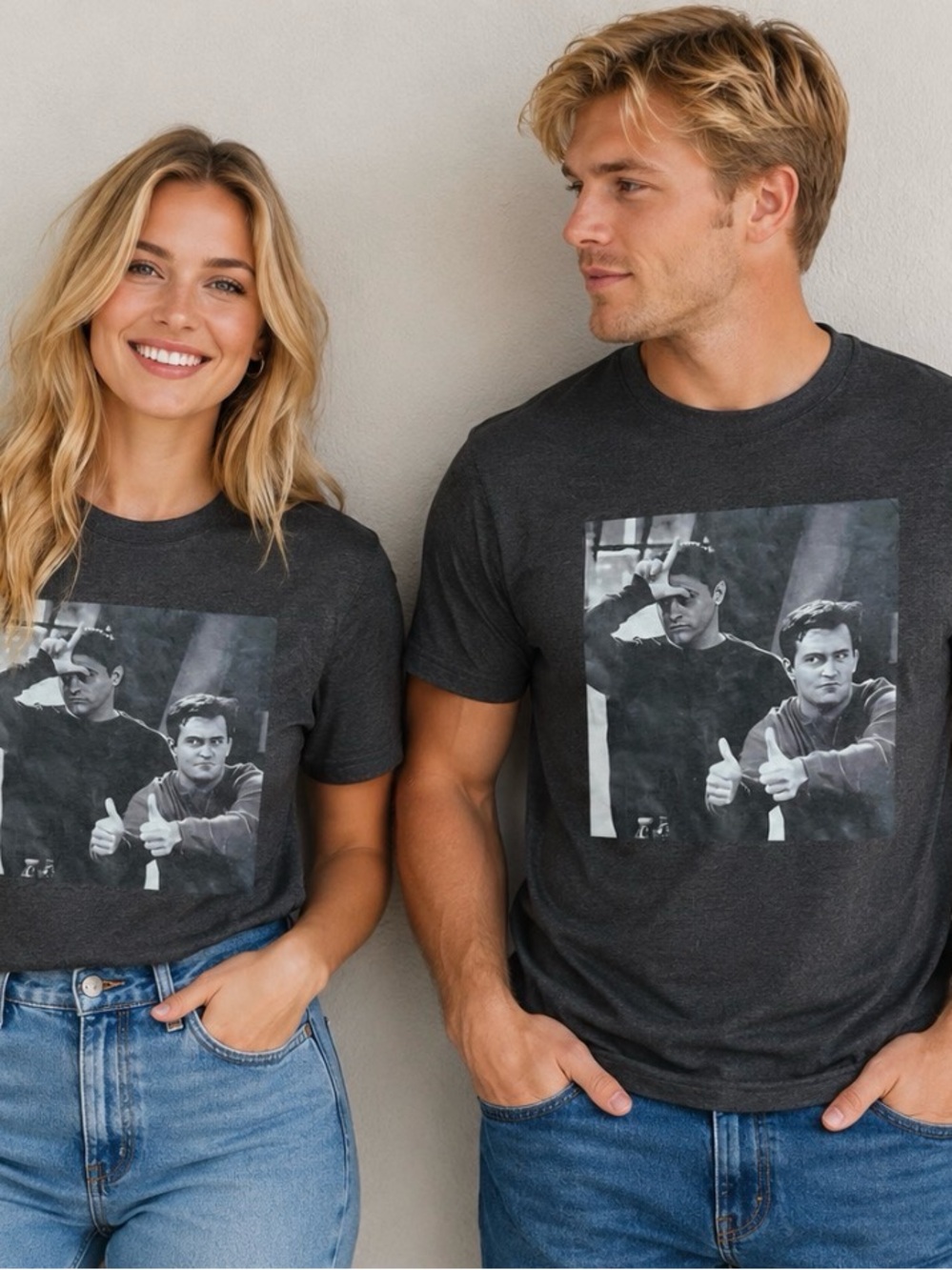Friends TV Show Graphic T-Shirt Dark gray-black unisex size M